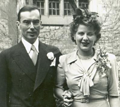 Kenneth and Martha Kidd at their wedding in 1943.