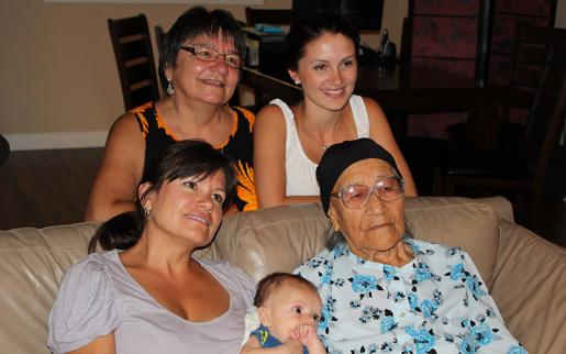 Five generations of Williams Family women