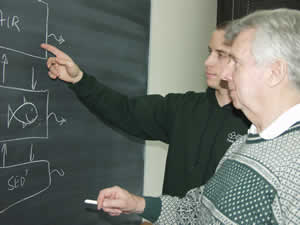 Dr. Donald Mackay 
