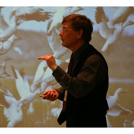 Keynote Speaker at the ICAV Conference, Albert Osterhaus