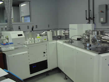 Image of the Nu Plasma2 ICP-MS, a high-tech MC-ICP-MS instrument.