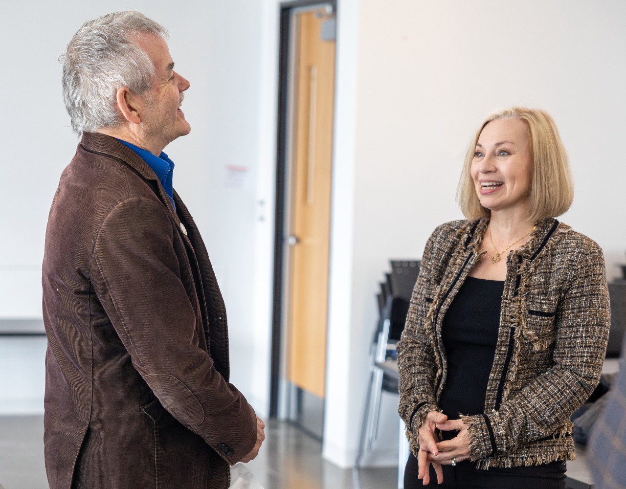 Dr. Leo Groarke in conversation with Dr. Cristine De Clercy