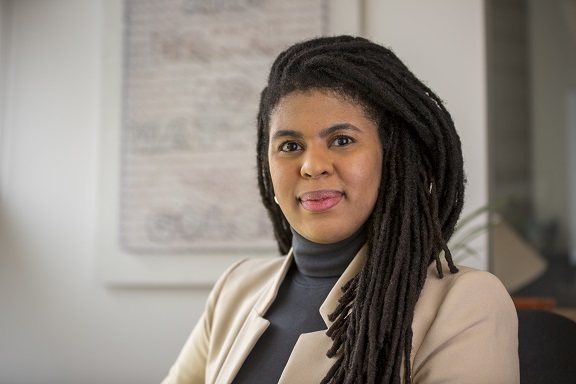 Dr Joana Joachim smiling photo credit Lisa Graves, Copyright Concordia U.