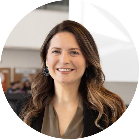 A headshot of Hannah