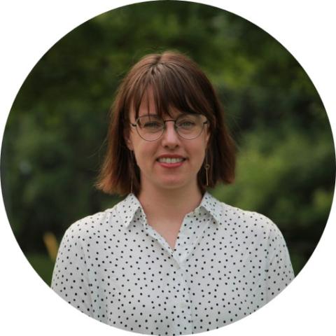 A headshot photo of Nicole Holden