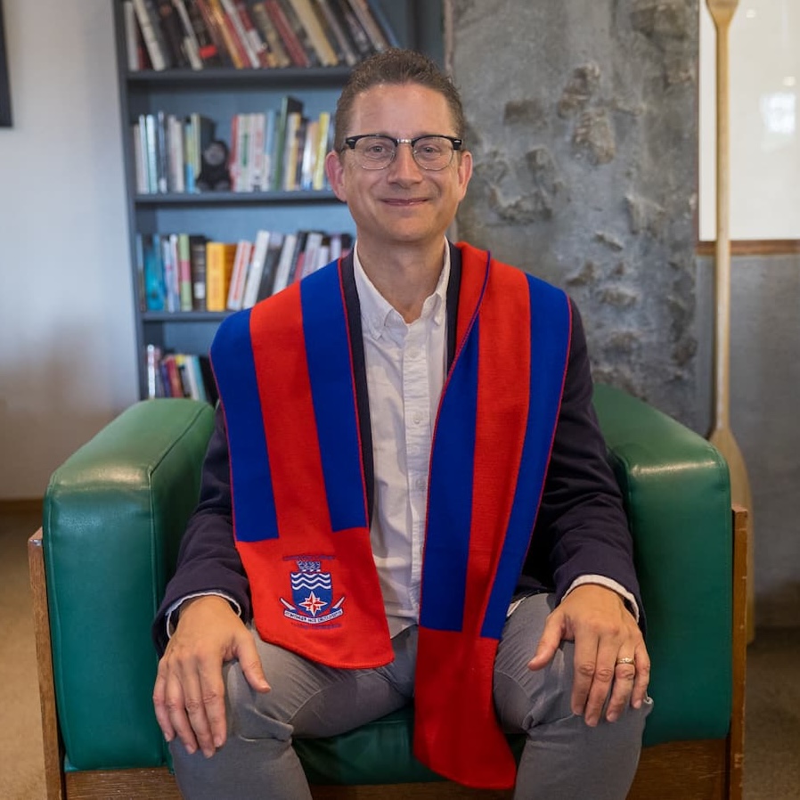 Headshot of Dr. James Onusko