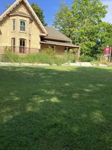 Kerr House Front Lawn