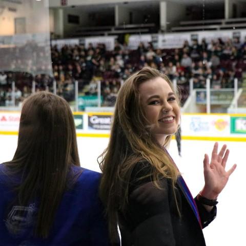 A student coach at the annual hockey game organized by Otonabee College