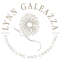 Lynn Galzeazza logo