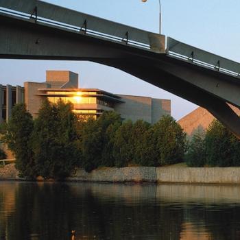 Faryon bridge and the buildings on the east bank of Trent University