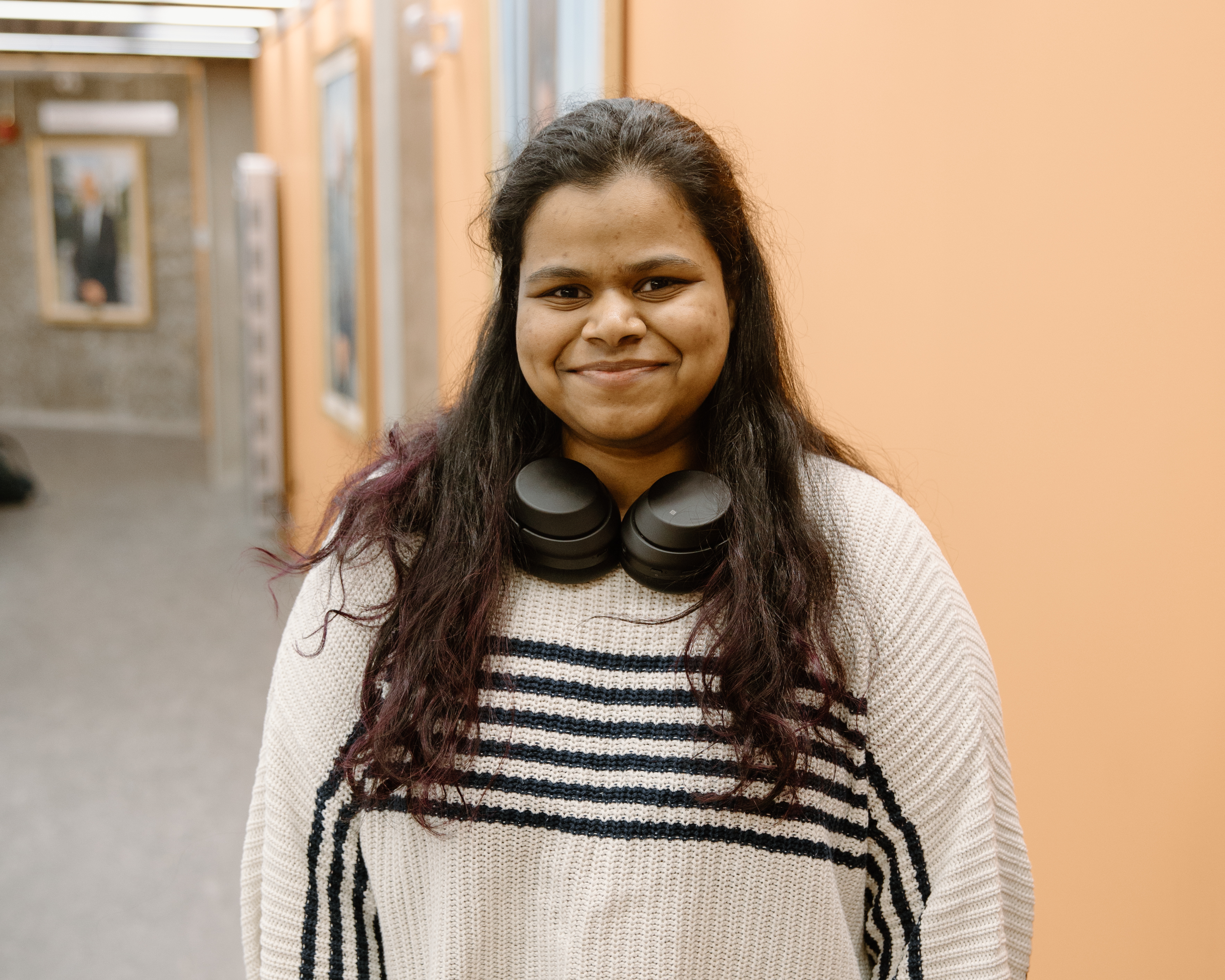 Picture of one hundred dollar Trent Cash winner