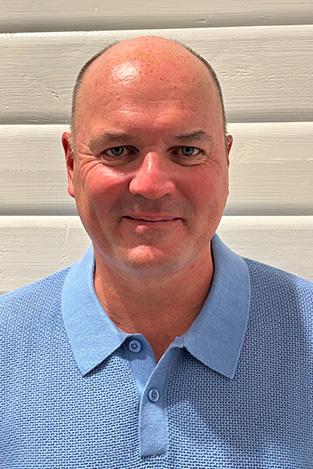 Instructor Cameron Donevan