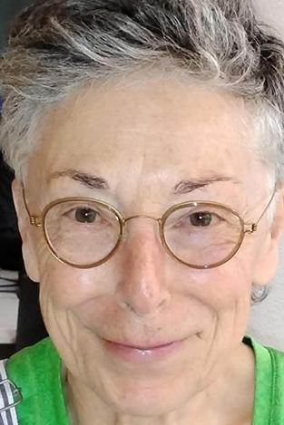 Instructor Deirdre Chisholm