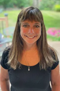 Headshot of Cynthia Marshall