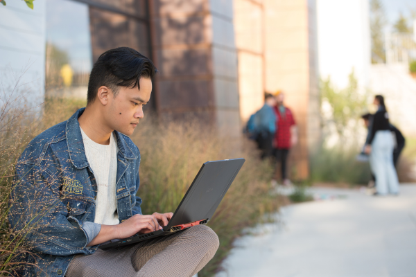 studying studying outside