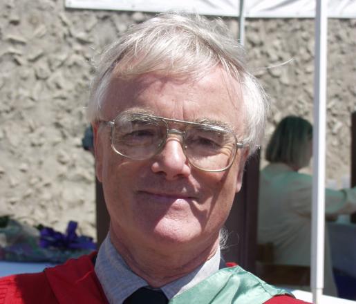 Trent University Names Dr. Tom Hutchinson as the 2011/12 Recipient of the Symons Award for Excellence in Teaching