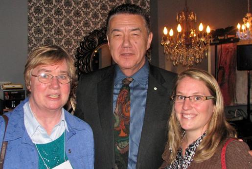 Alumnus Terry Reilly with Chancellor Tom Jackson and Shelly Manley-Tannis in Winnipeg