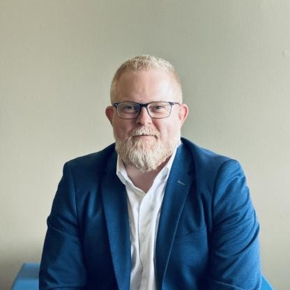 Dr. Mark Skinner