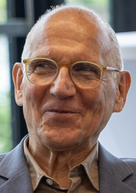 Headshot of David de Launay