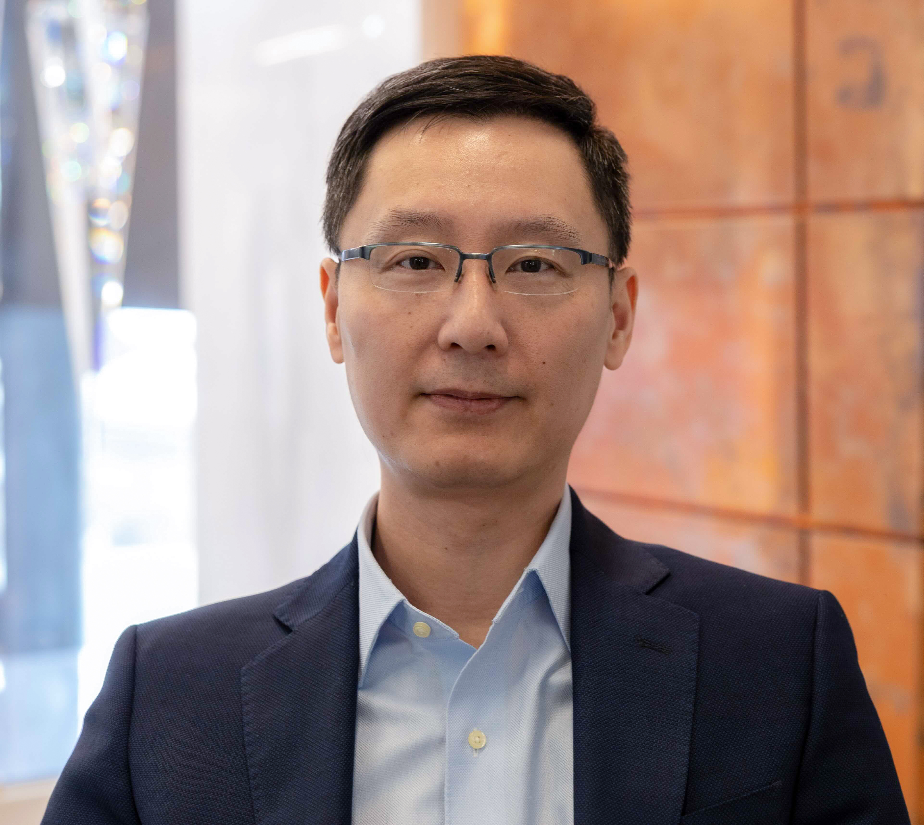 Headshot of Dr. Ken Chen