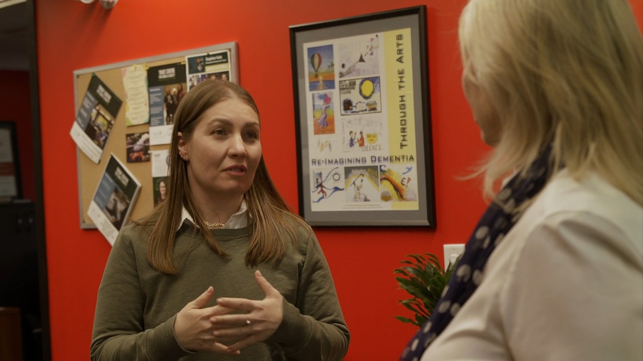 Dr. Elizabeth Russell talking to Cathy Bruce