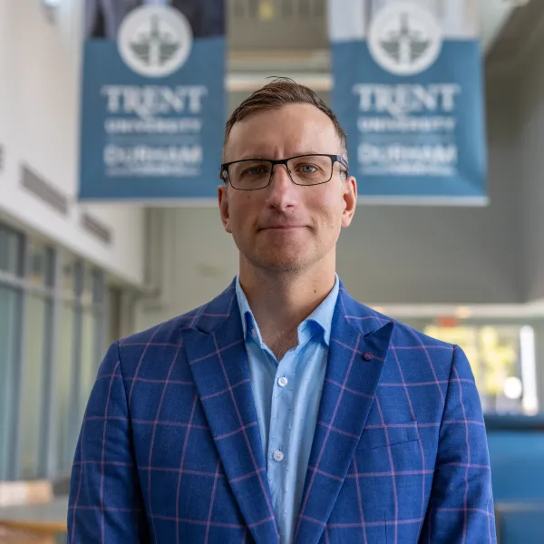 Dr. Chris Cwynar Headshot