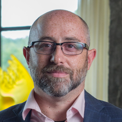 Headshot of Dr. Wesley Burr