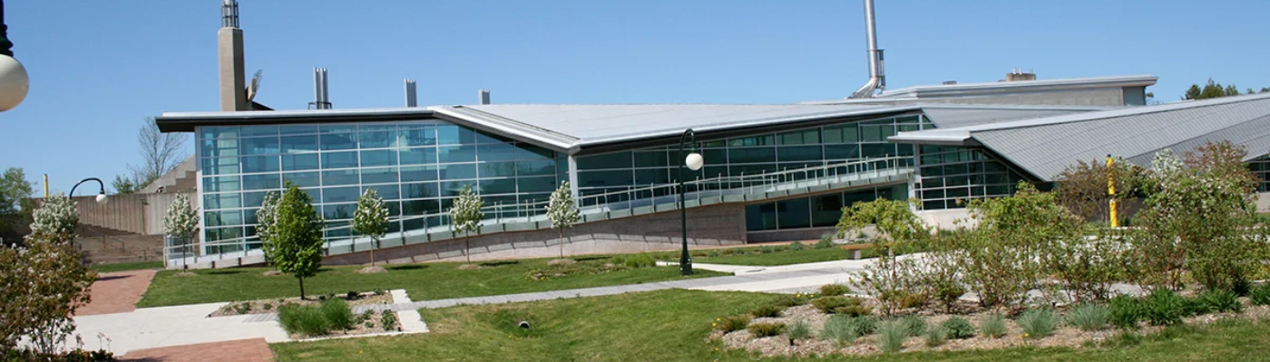 picture of the outside of the Chemical Sciences Building