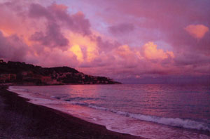 Photo 3: La Mer by Mark Bailey (Honourable Mention)