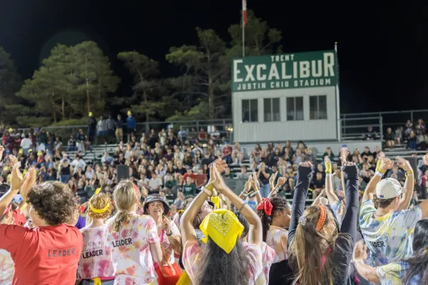 Orientation Leaders cheering during Fall Orientation Week