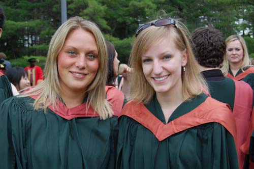 Amy thomson Megan thomPson