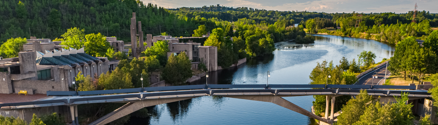 Trent sunset over bridge 