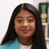 Davina Persaud '18,